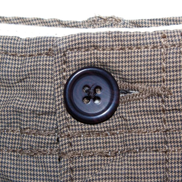 GapKids Tan Pattern Shorts - Picture 4 of 16